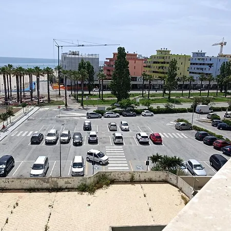 Skyscraper * Porto SantʼElpidio