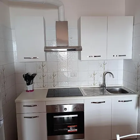Skyscraper Apartman