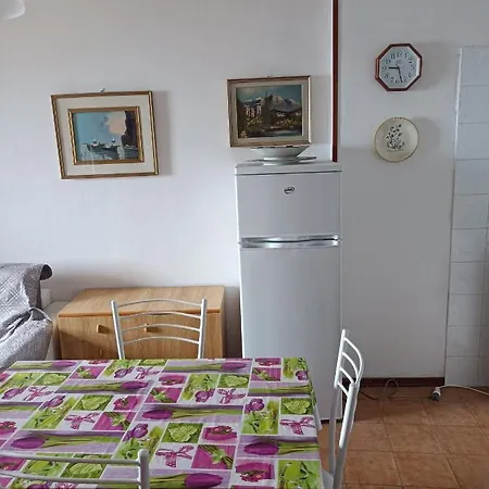 Skyscraper Apartman
